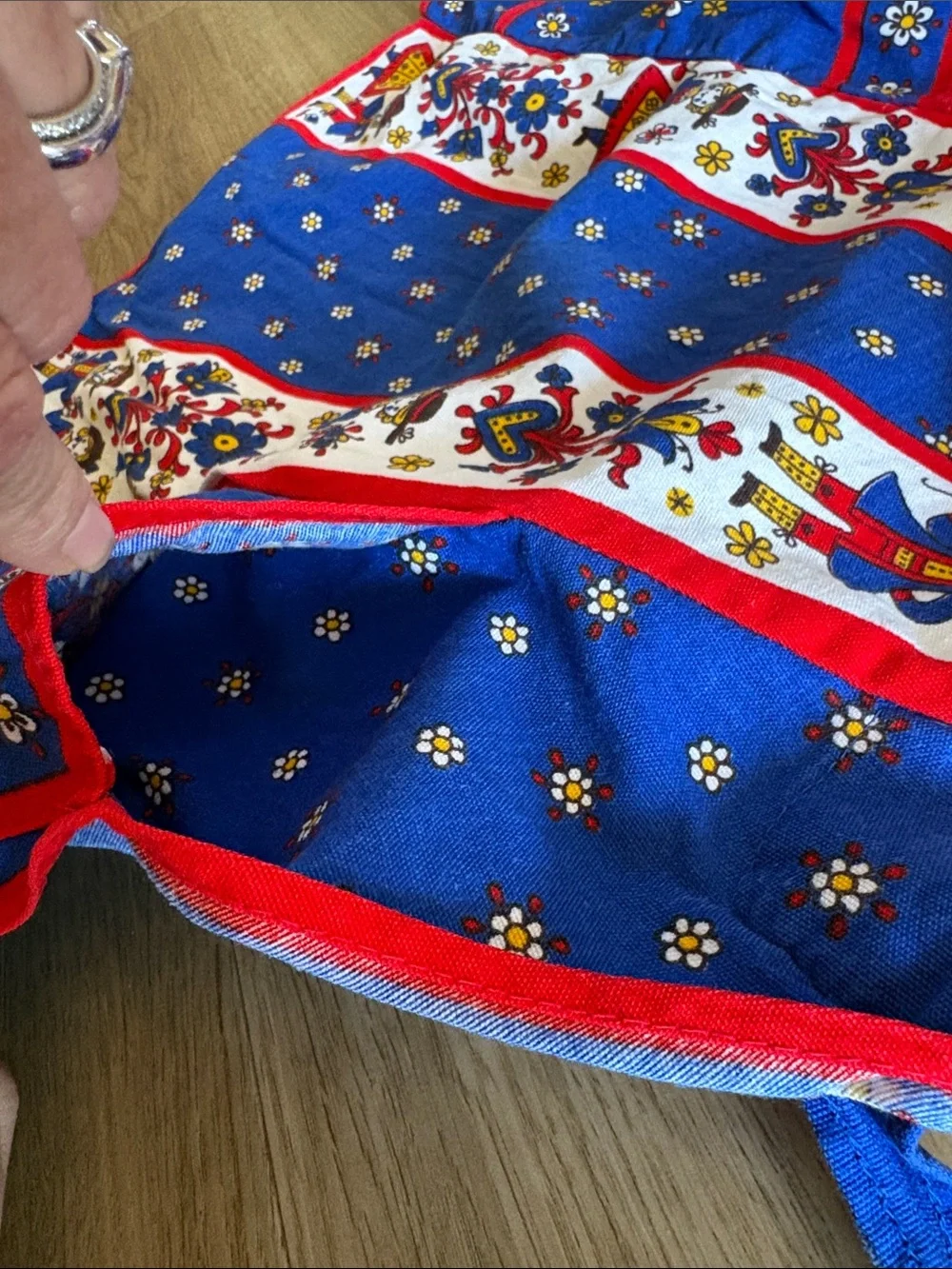 Apron